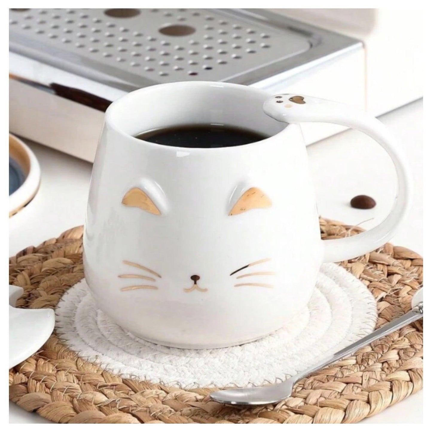 Tazas De Gatito con tapa y cucharita - El Baúl de Mamá